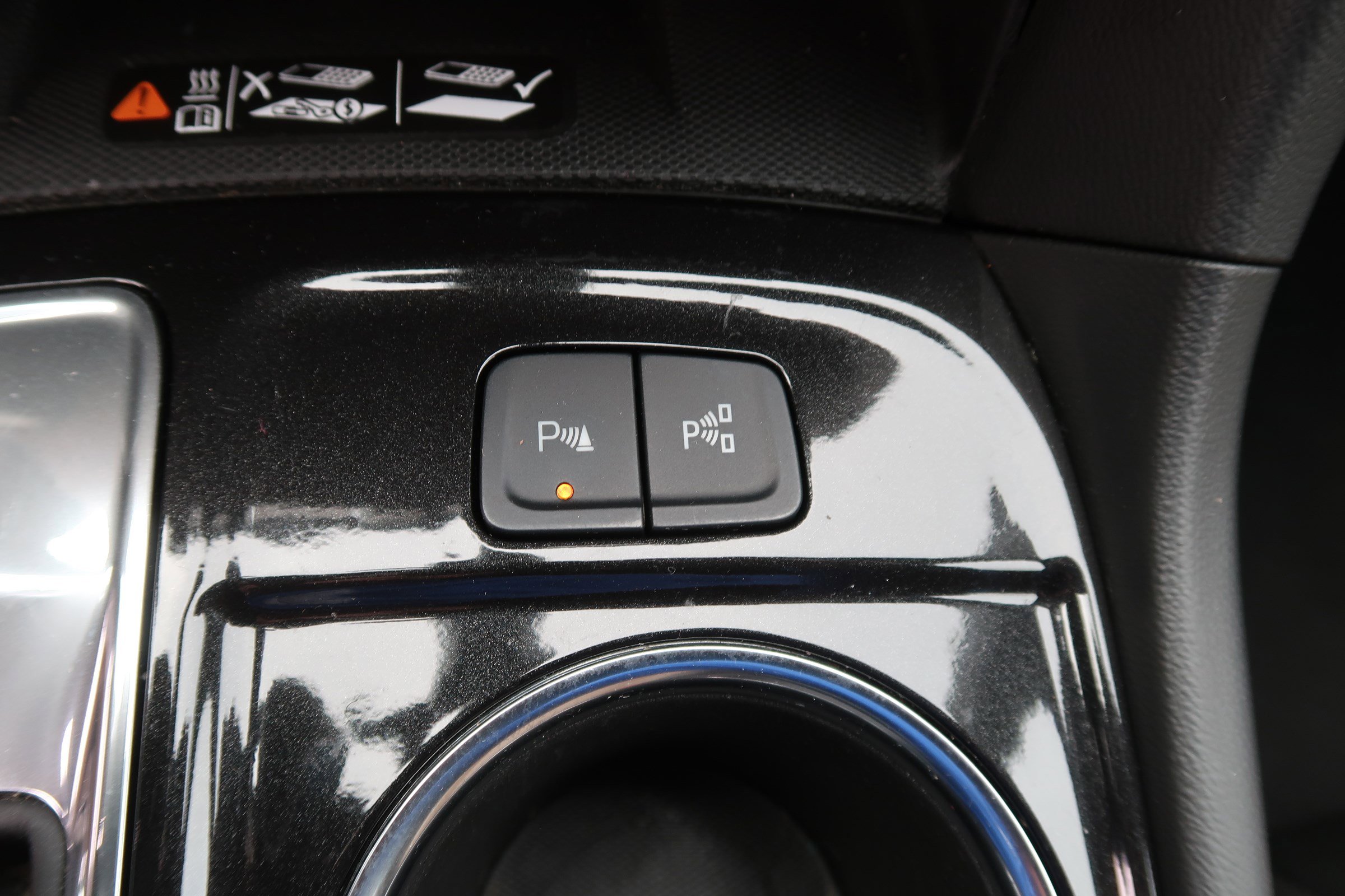 Used 2023 Chevrolet Equinox Premier image 32