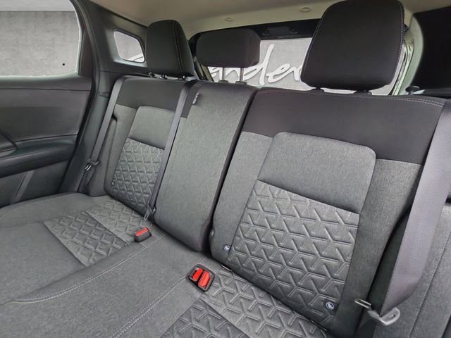 New 2026 Nissan Kicks SV image 22