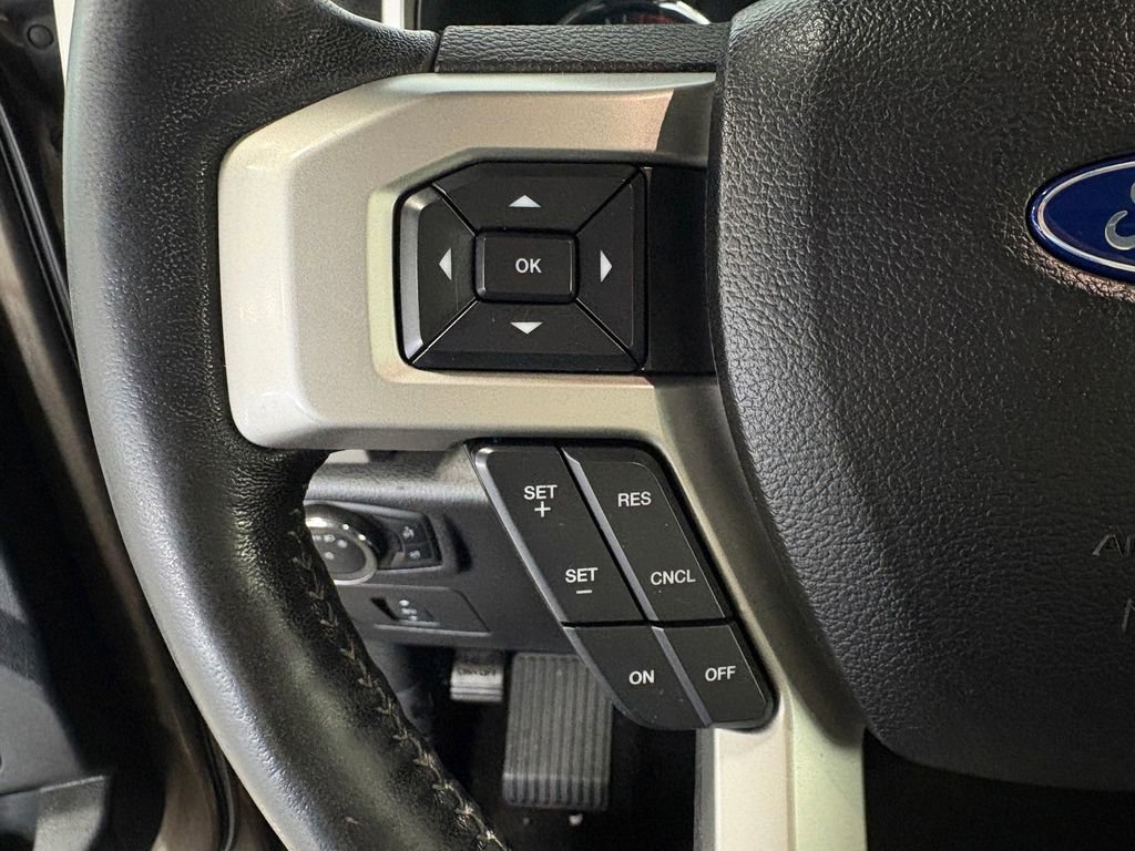 Used 2017 Ford F150 Lariat w/ Equipment Group 502A Luxury AWD/4WD image 19