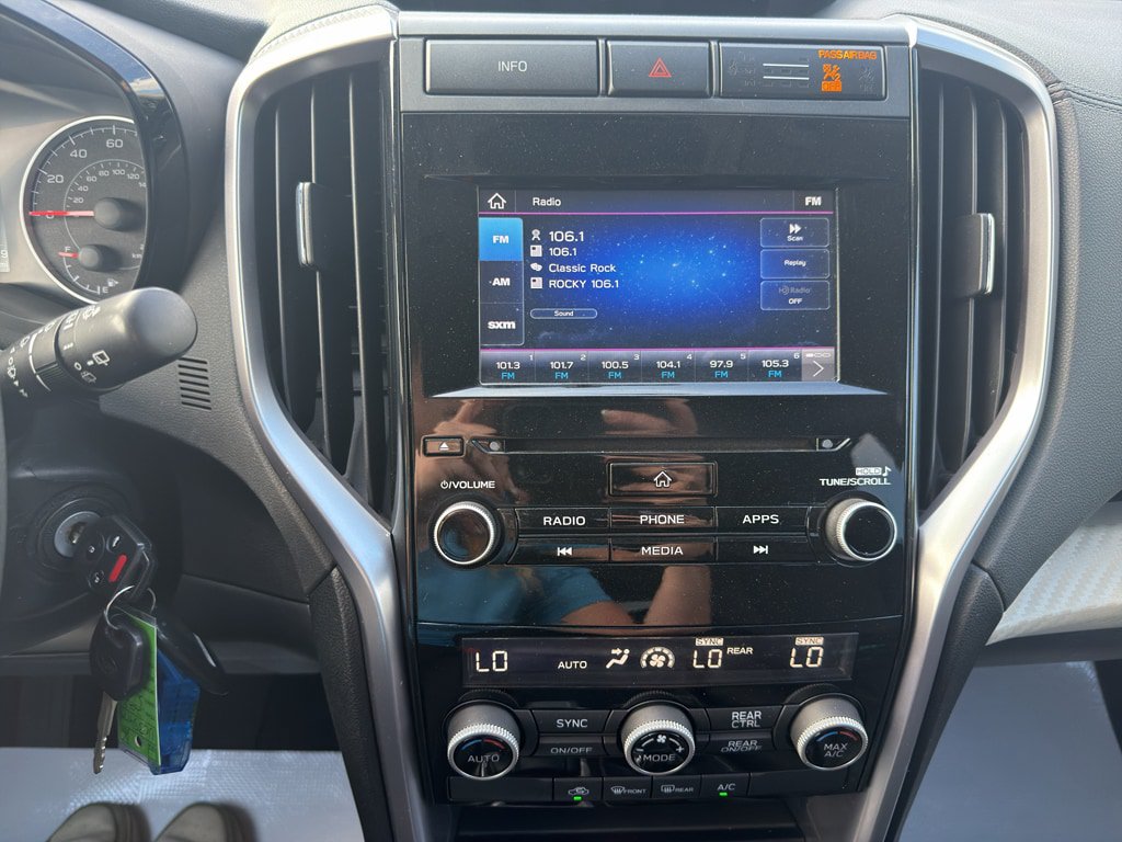 Used 2022 Subaru Ascent 8-Passenger AWD/4WD image 17