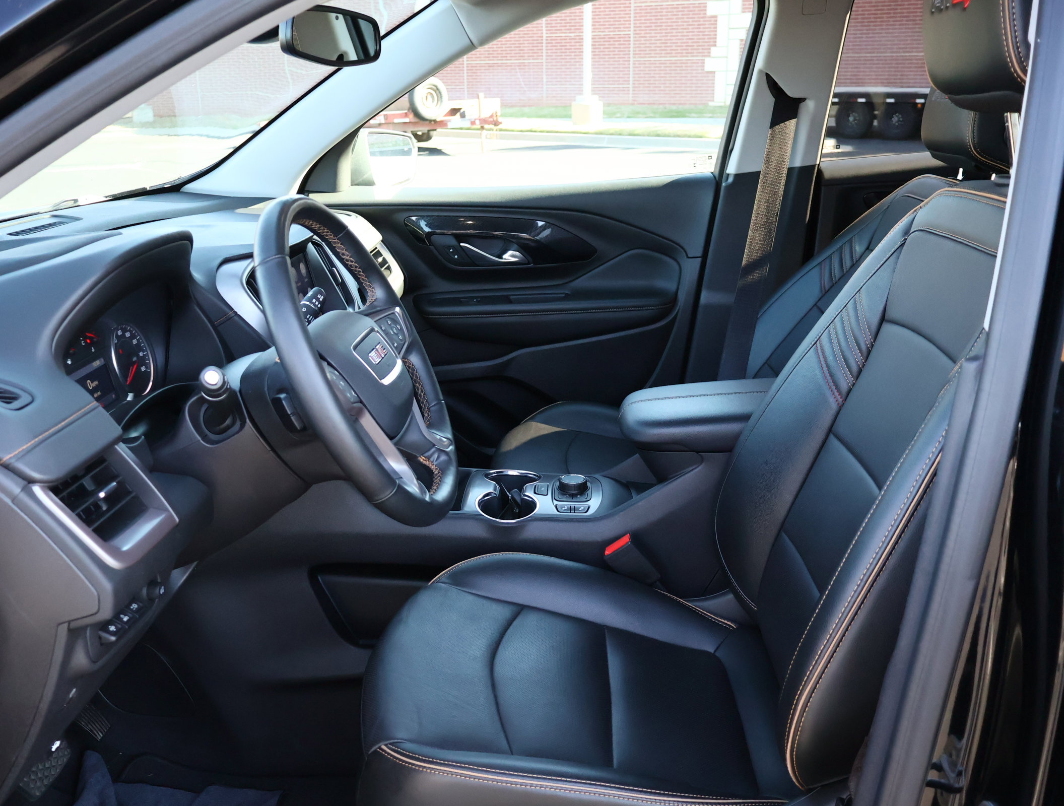 Used 2024 GMC Terrain AT4 w/ Tech Package image 12