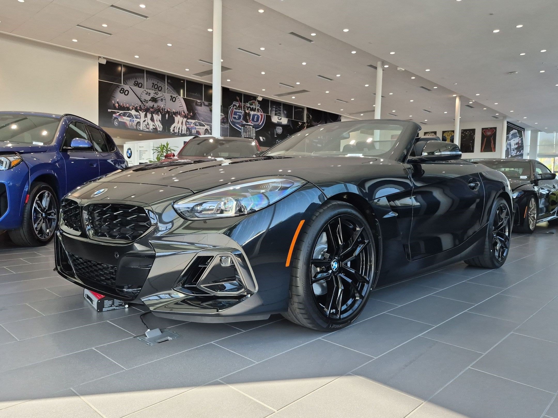 New 2026 BMW Z4 sDrive30i w/ Shadowloine Package RWD image 5