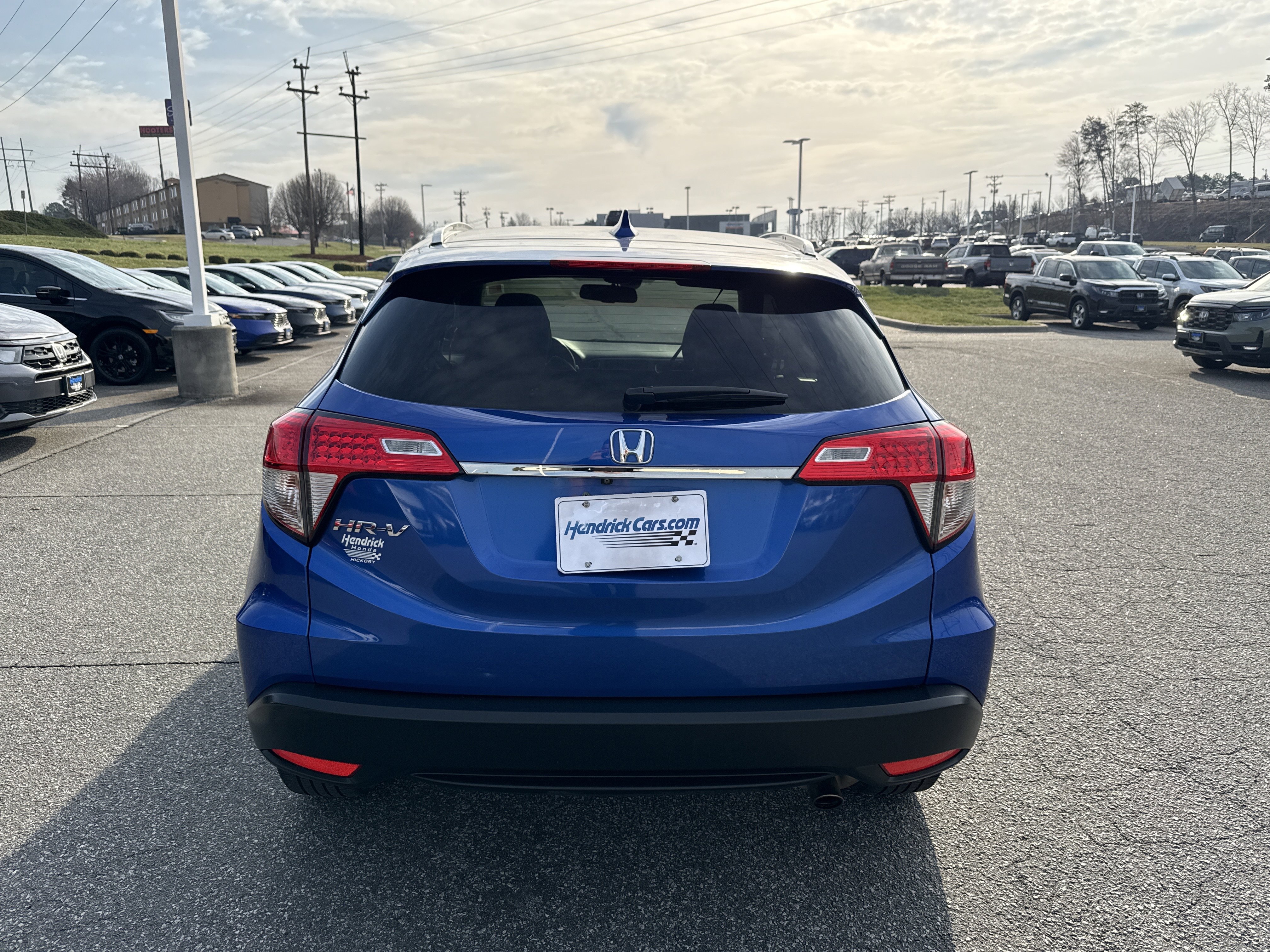 Used 2021 Honda HR-V EX-L image 9