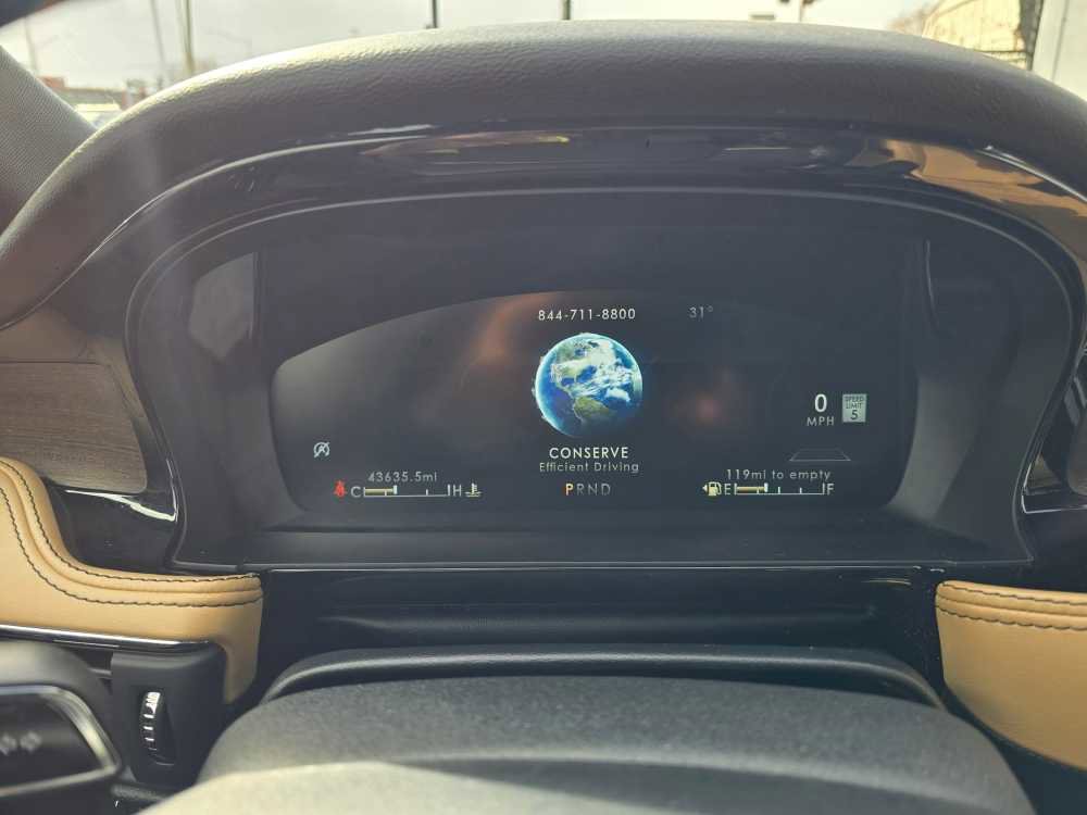 Used 2022 Lincoln Corsair Reserve w/ Equipment Group 201A image 21