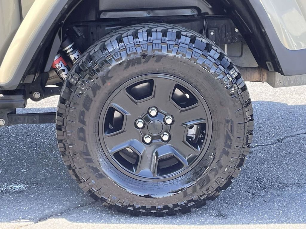 Certified 2020 Jeep Gladiator Mojave AWD/4WD image 13