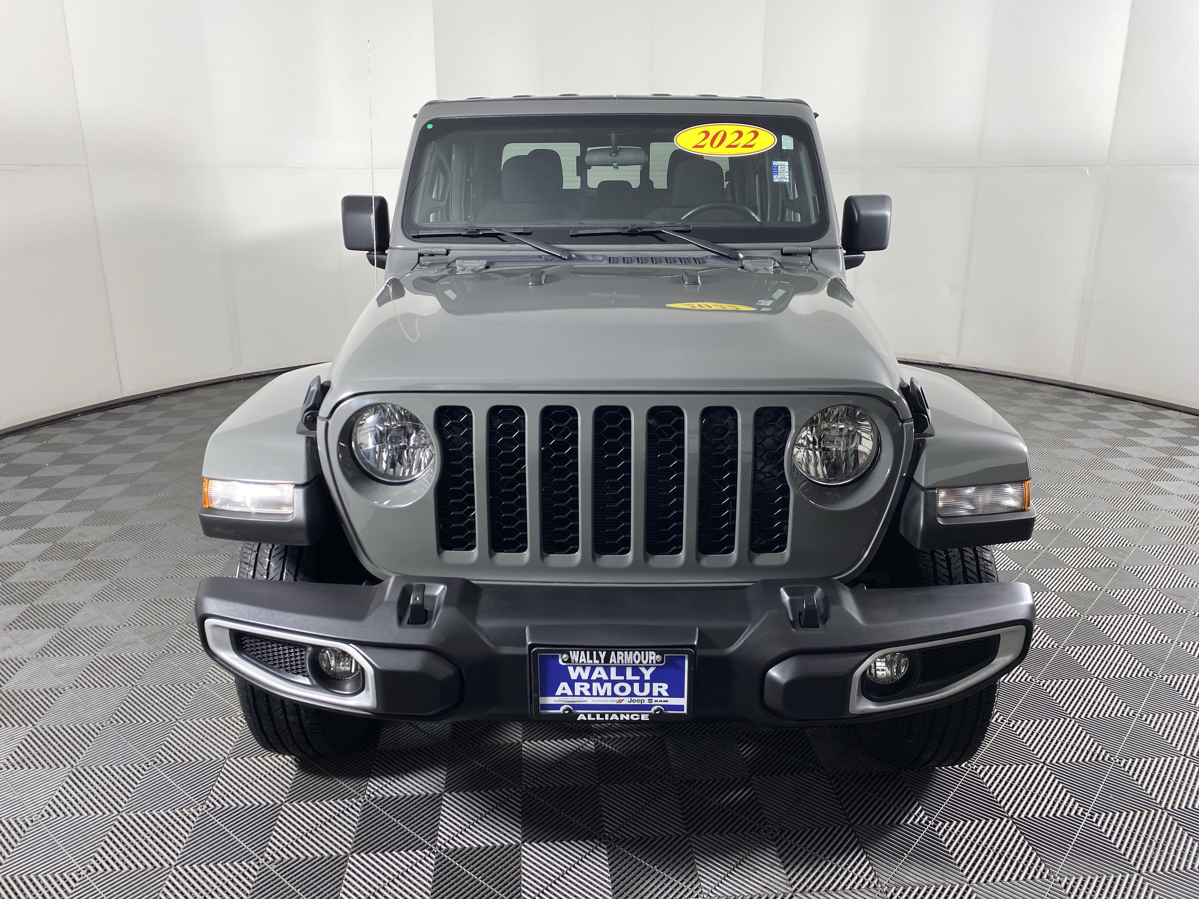Used 2022 Jeep Gladiator Sport AWD/4WD image 11