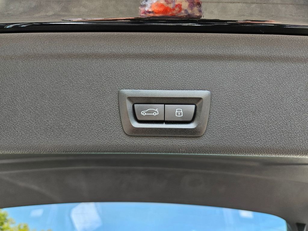 New 2026 BMW X6 xDrive40i image 24