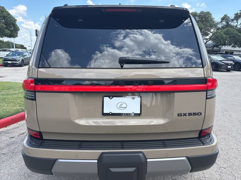Certified 2025 Lexus GX 550 AWD/4WD image 4