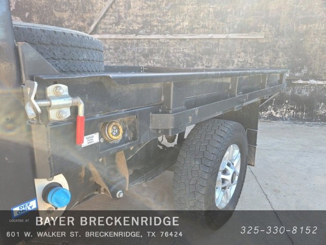 Used 2024 Chevrolet Silverado 2500 LT w/ Convenience Package image 9