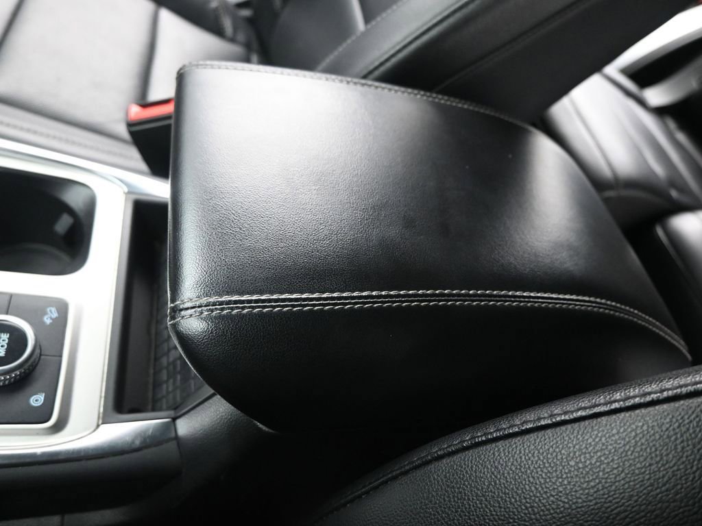 Used 2023 Ford Explorer Limited image 34