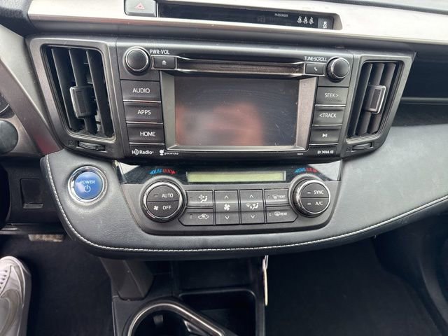 Used 2018 Toyota RAV4 XLE image 18