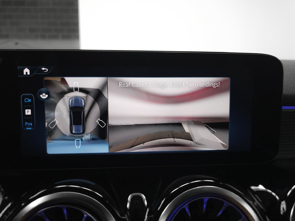 Certified 2026 Mercedes-Benz GLB 250 4MATIC image 21