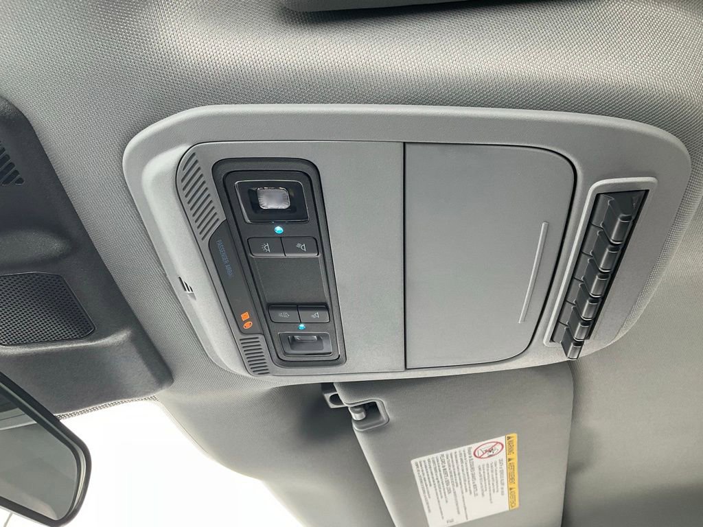 New 2026 Ford F550 4x4 Regular Cab Super Duty image 15