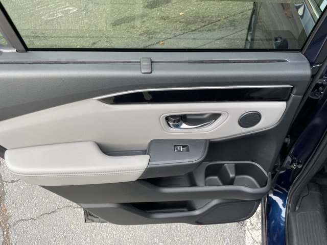 Used 2023 Honda Pilot Touring image 30