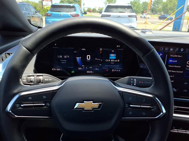 Used 2024 Chevrolet Equinox EV LT AWD/4WD image 10