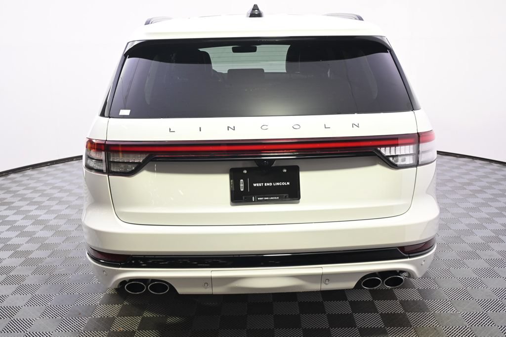 New 2026 Lincoln Aviator Reserve w/ Jet Appearance Package AWD/4WD image 5