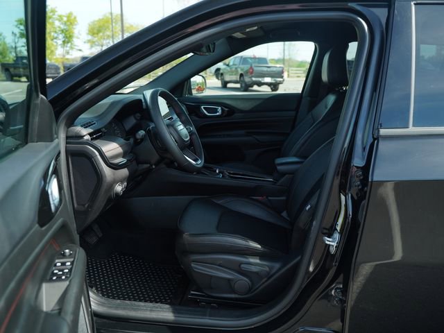 Used 2024 Jeep Compass Trailhawk w/ Trailer Tow Group image 12