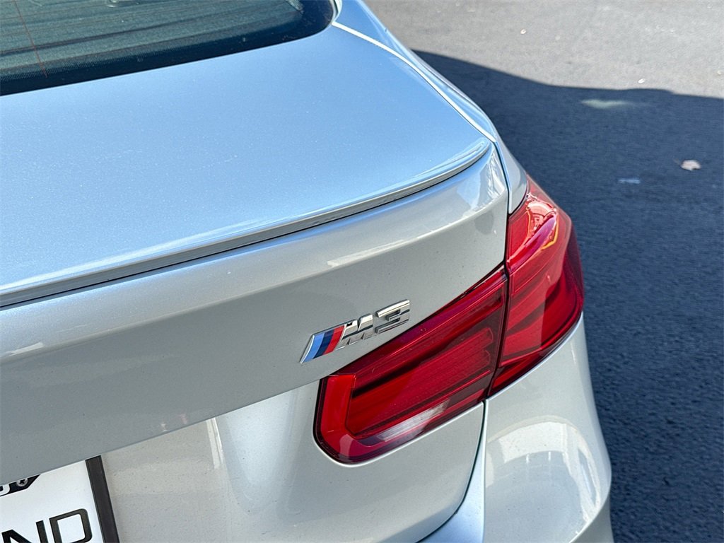 Used 2016 BMW M3 image 10