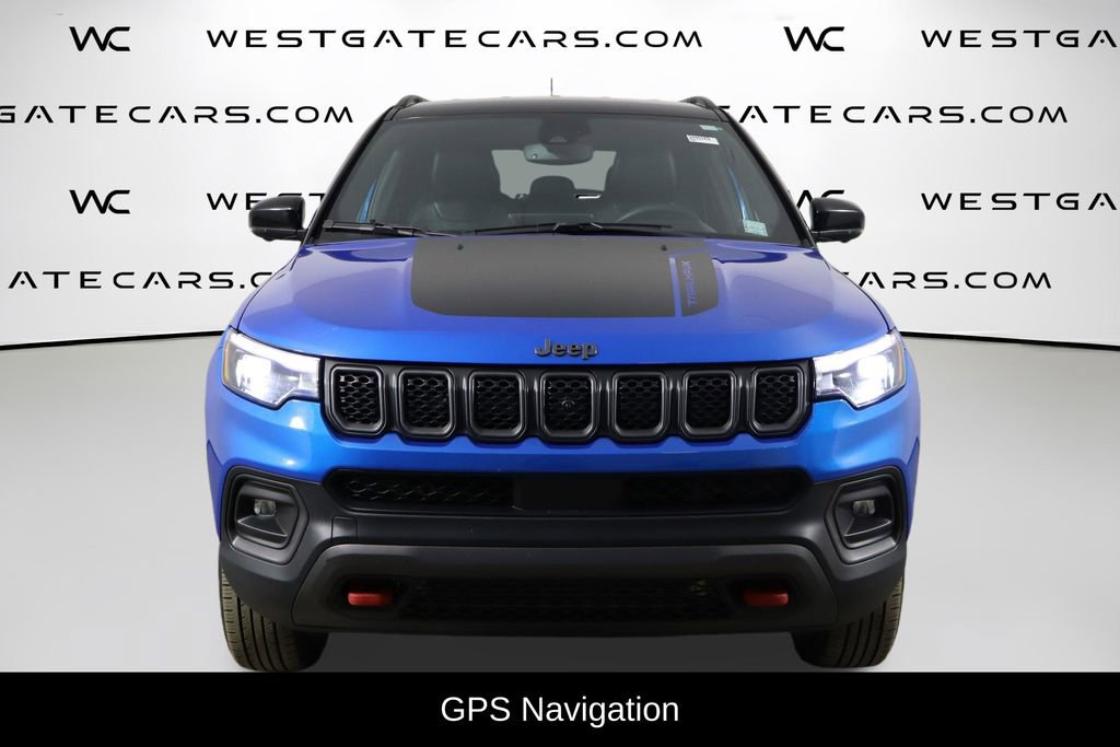 Used 2023 Jeep Compass Trailhawk w/ Trailhawk Elite Group image 2