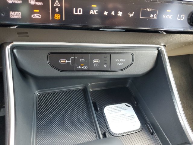 New 2027 Kia Carnival EX FWD image 33