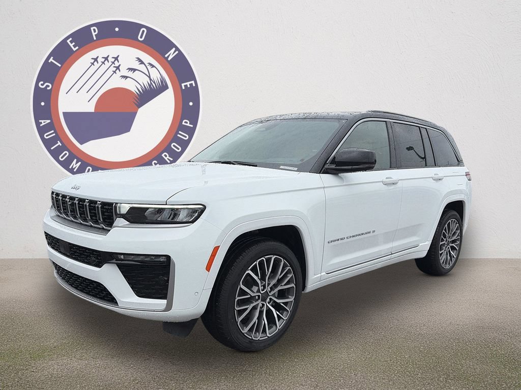 New 2026 Jeep Grand Cherokee Summit w/ Adv Protech Group IV AWD/4WD image 2