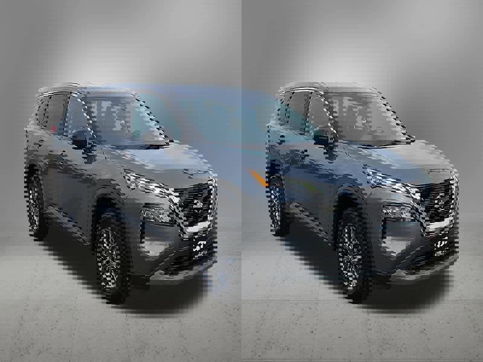 Used 2023 Nissan Rogue S image 8