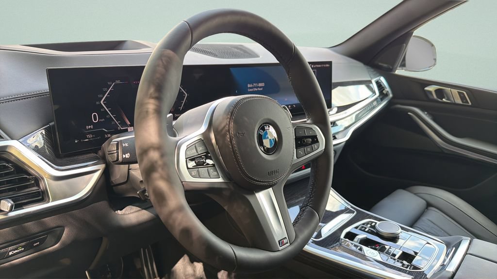 New 2026 BMW X5 xDrive40i w/ M Sport Package AWD/4WD image 9