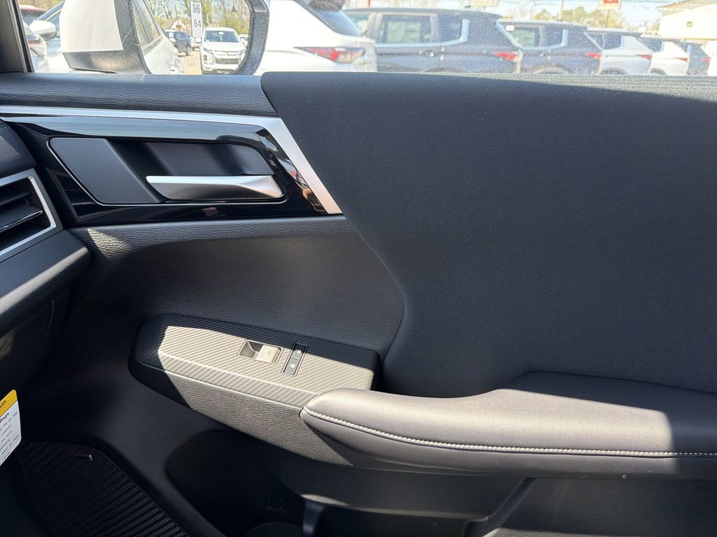 New 2026 Mitsubishi Outlander ES AWD/4WD image 24