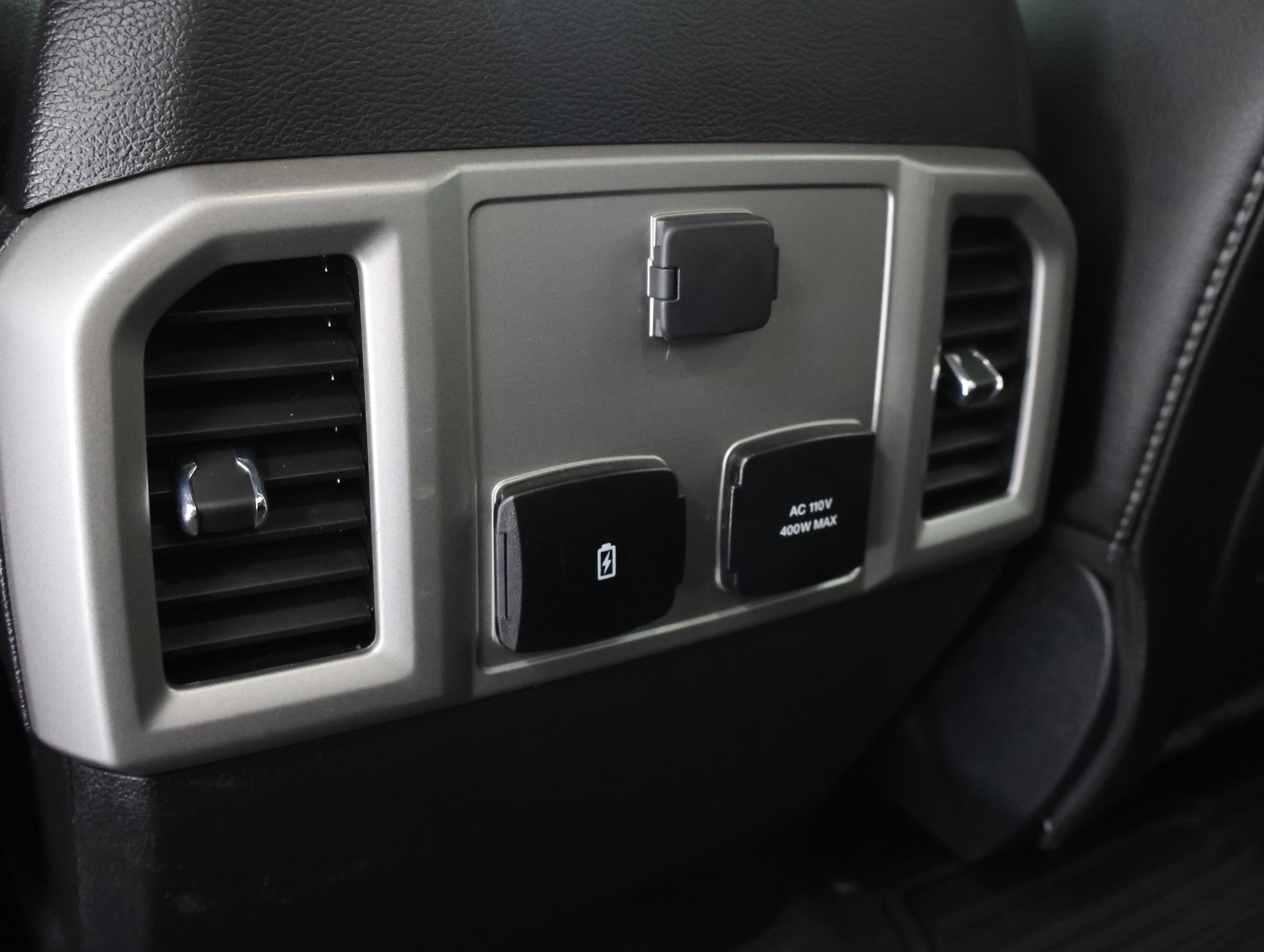 Used 2021 Ford F350 Lariat AWD/4WD image 33