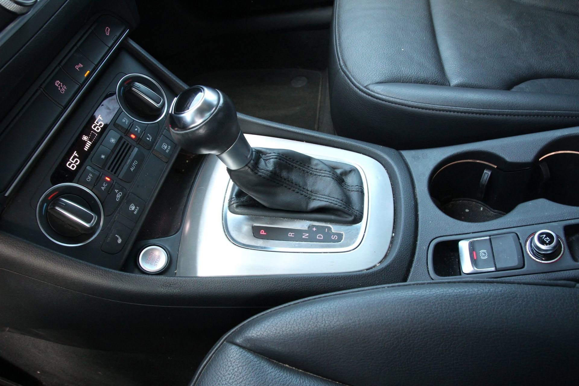 Used 2018 Audi Q3 2.0T Premium image 25