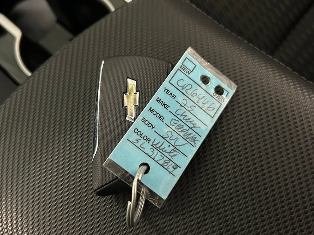 Used 2025 Chevrolet Equinox LT FWD image 44