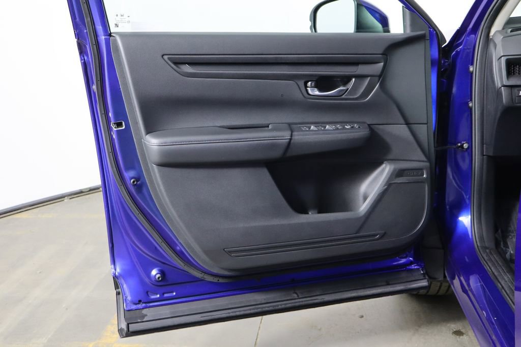 Used 2024 Honda CR-V LX image 18