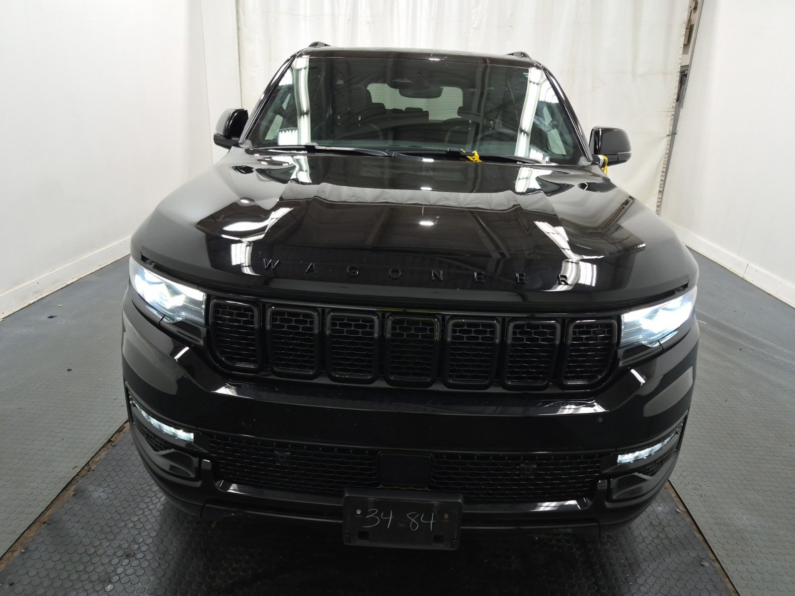 Used 2023 Jeep Wagoneer Series II AWD/4WD image 8