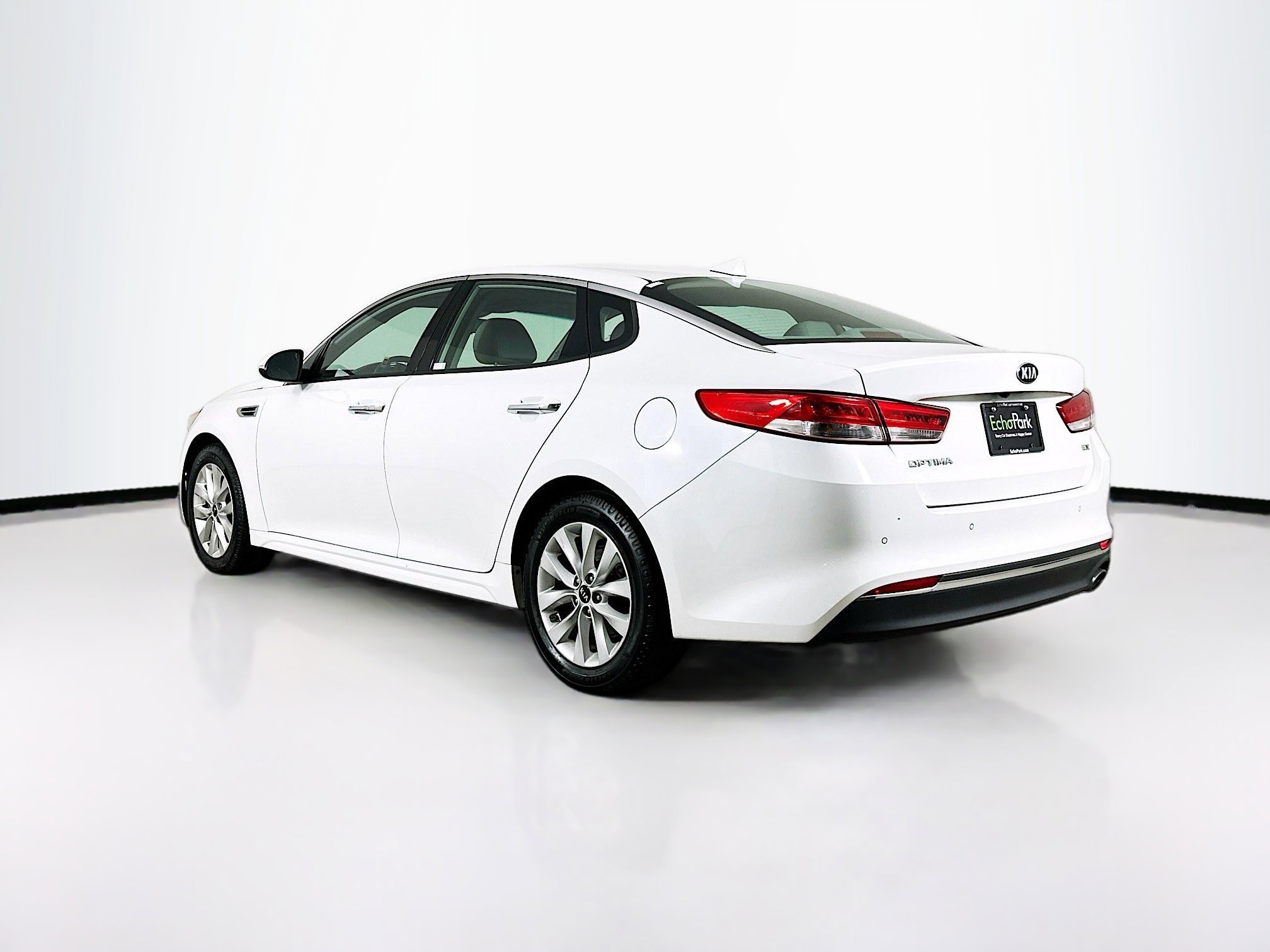 Used 2018 Kia Optima EX FWD image 5