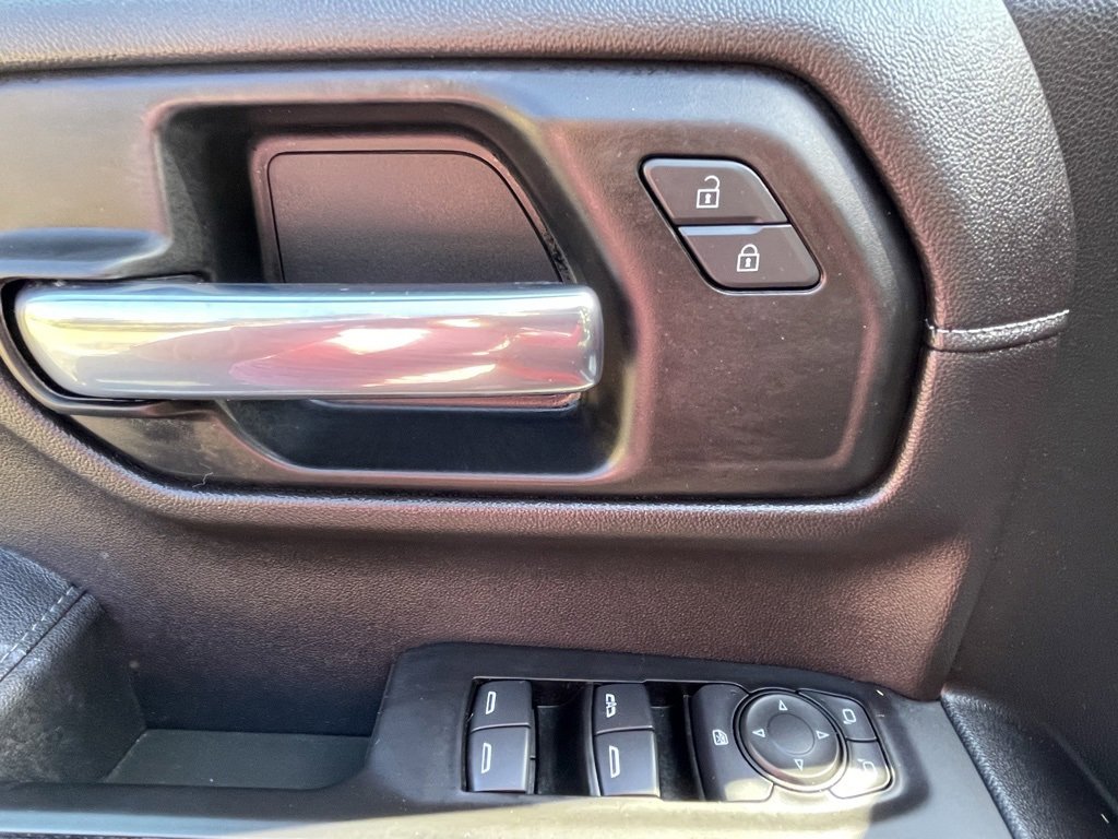 Certified 2020 Chevrolet Silverado 1500 RST image 29