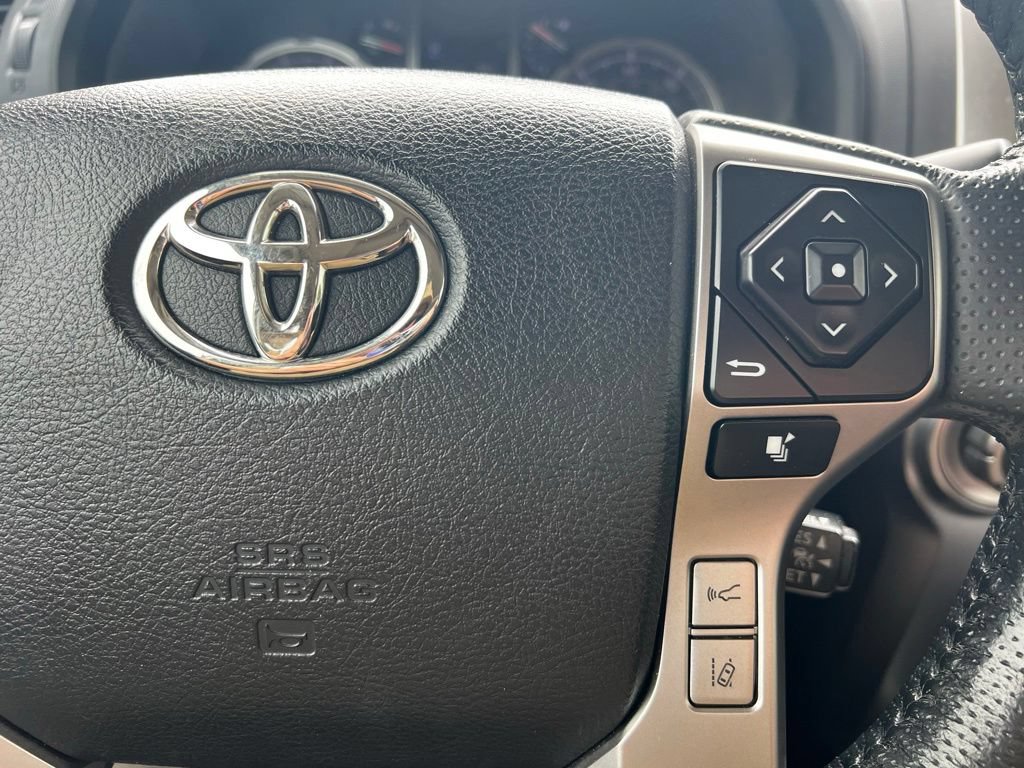 Used 2023 Toyota 4Runner Limited AWD/4WD image 48