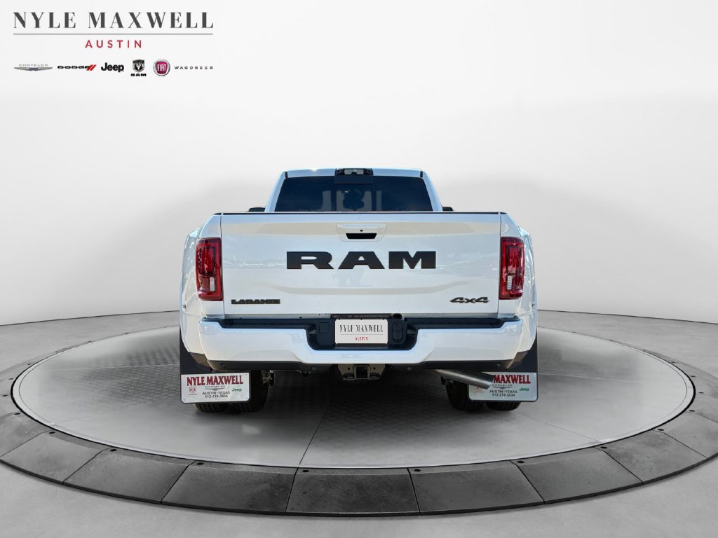 New 2027 RAM 3500 Laramie AWD/4WD image 15