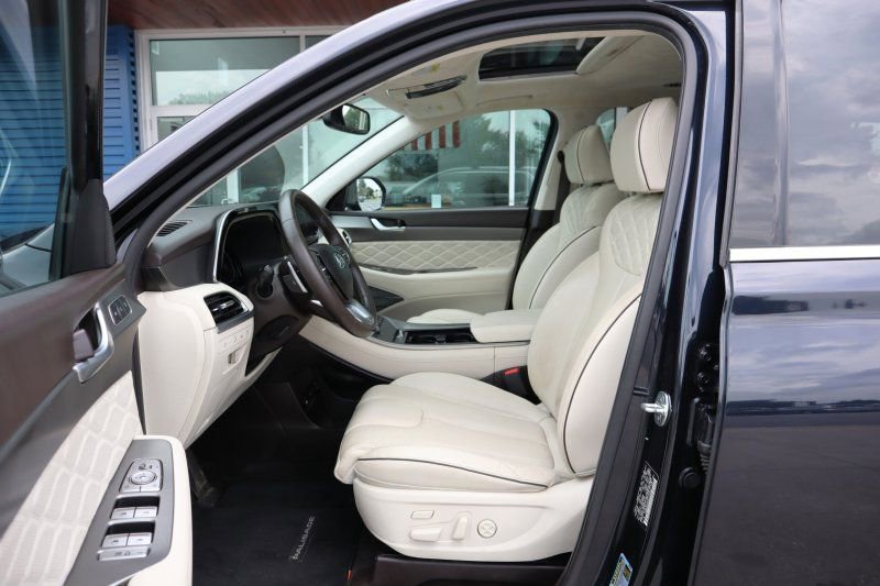 Used 2020 Hyundai Palisade Limited image 9