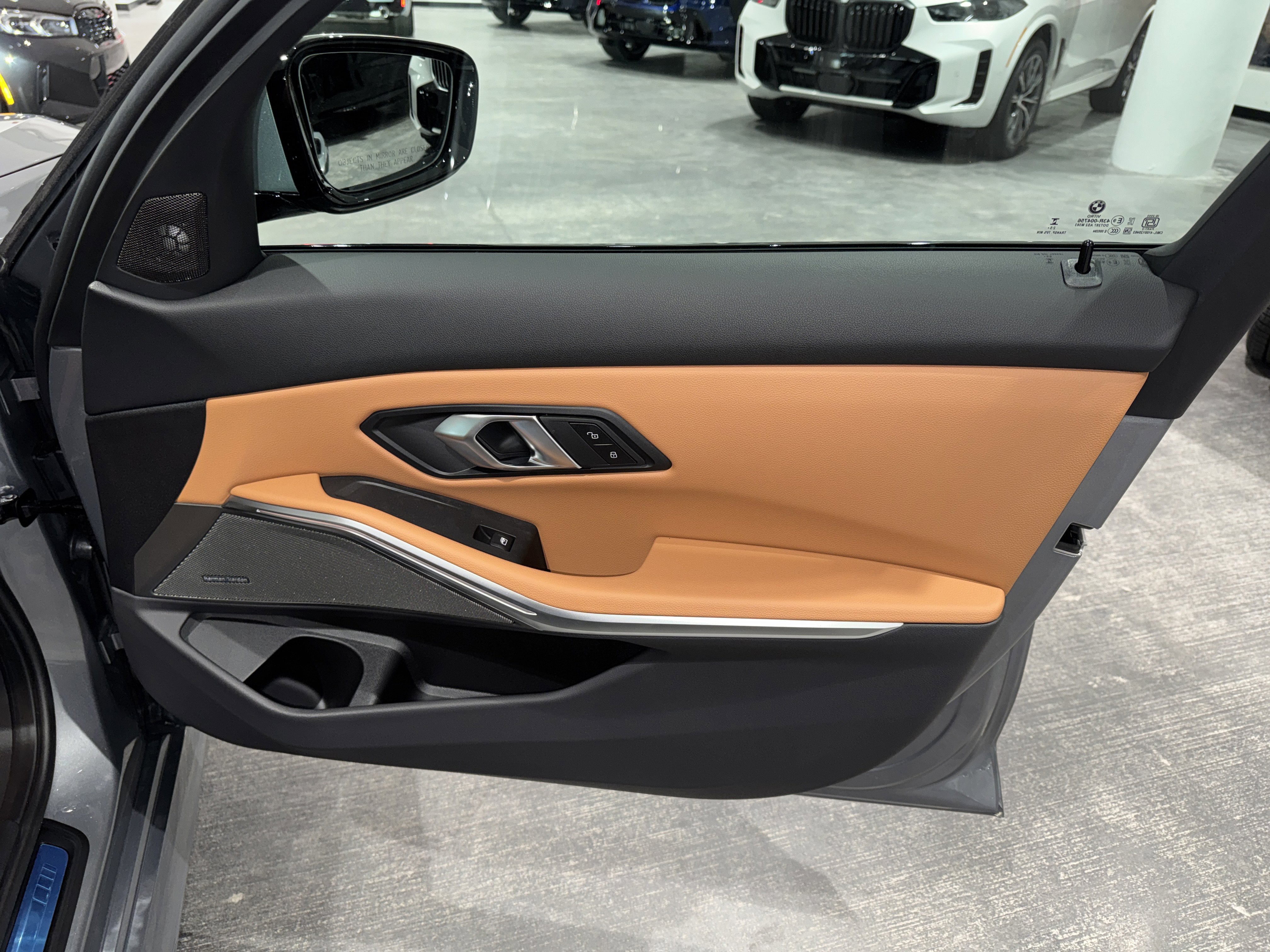 New 2026 BMW 330i Sedan w/ M Sport Package image 8