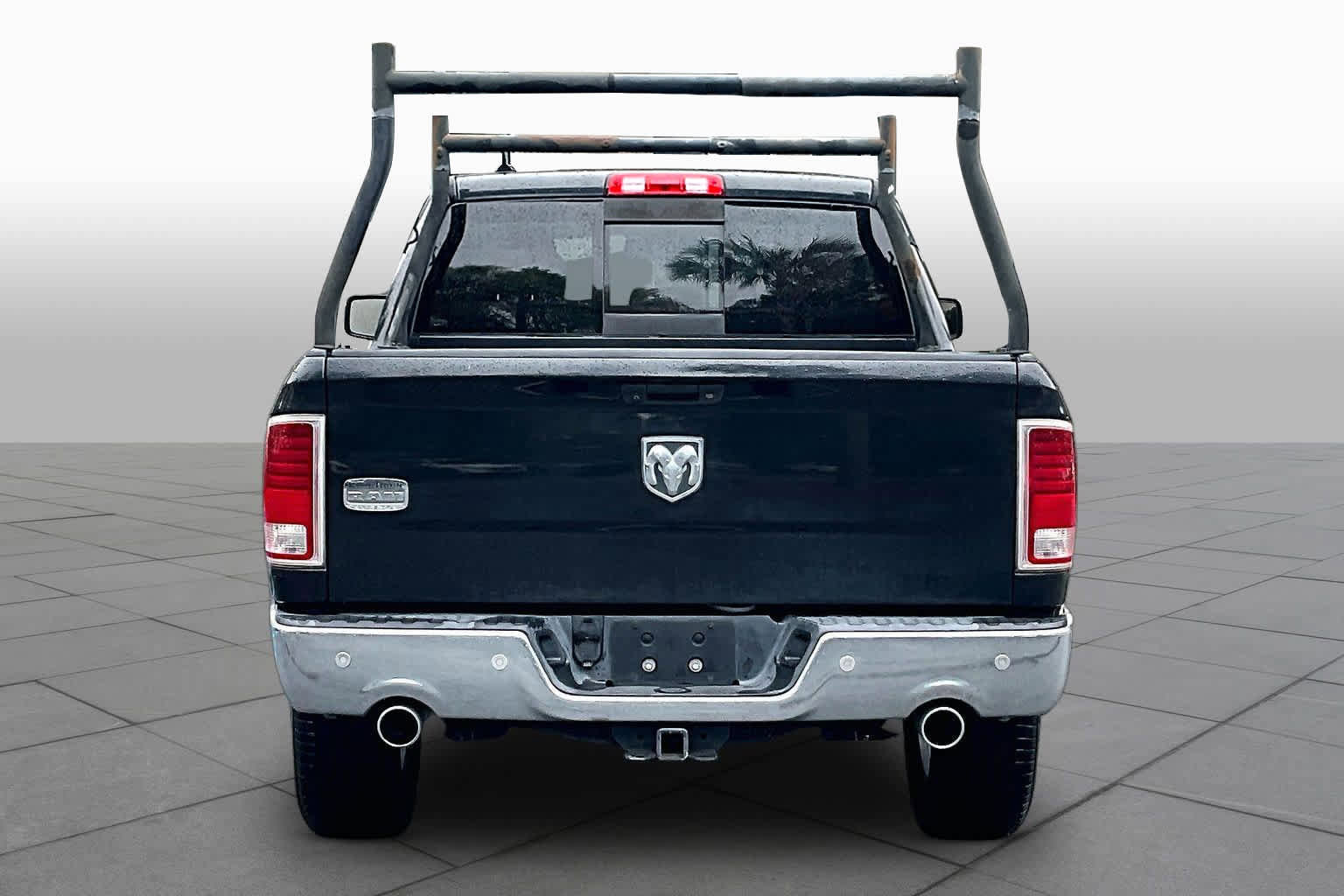 Used 2015 RAM 1500 Laramie Longhorn w/ Convenience Group RWD image 5