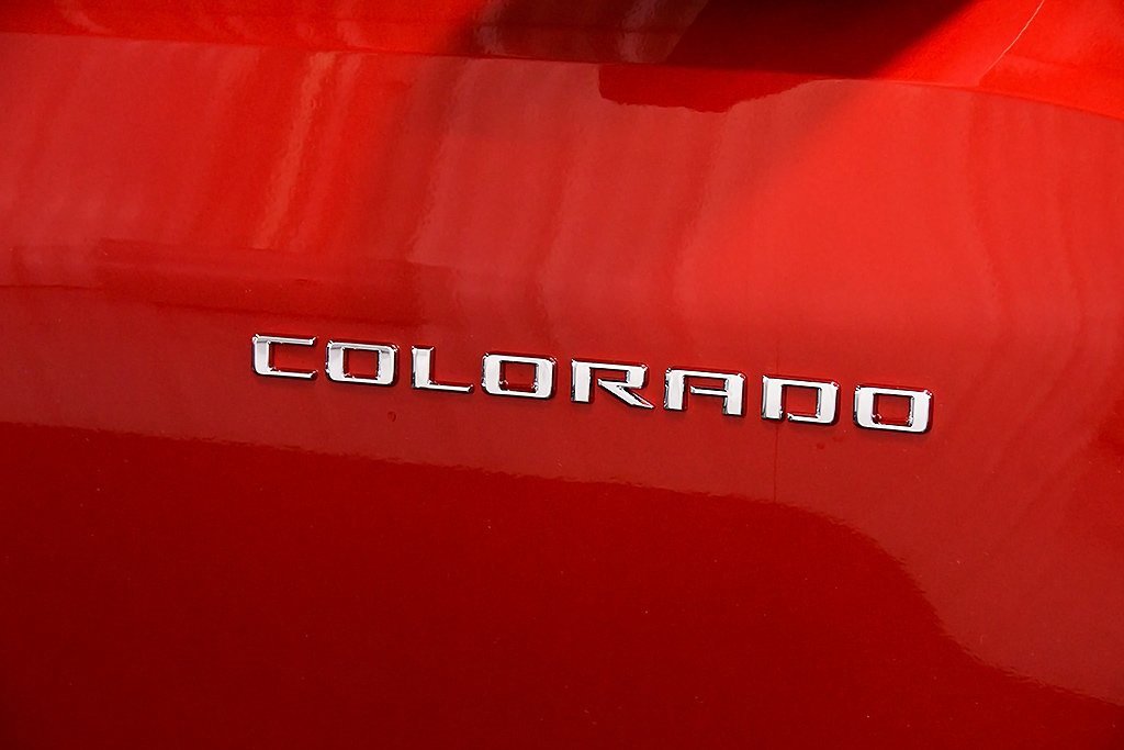 New 2026 Chevrolet Colorado ZR2 w/ Technology Package image 10