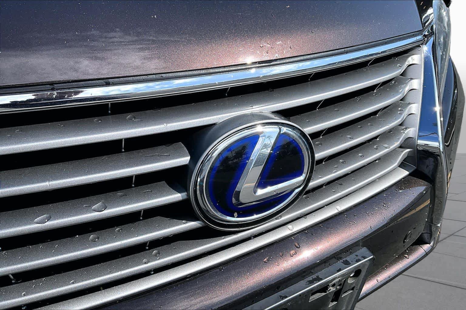 Used 2013 Lexus RX 450h FWD w/ Navigation Pkg image 28