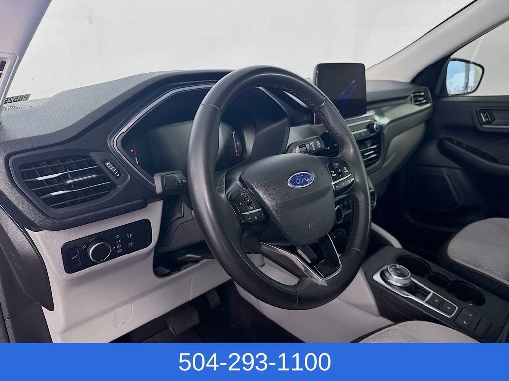 Used 2023 Ford Escape Active image 9