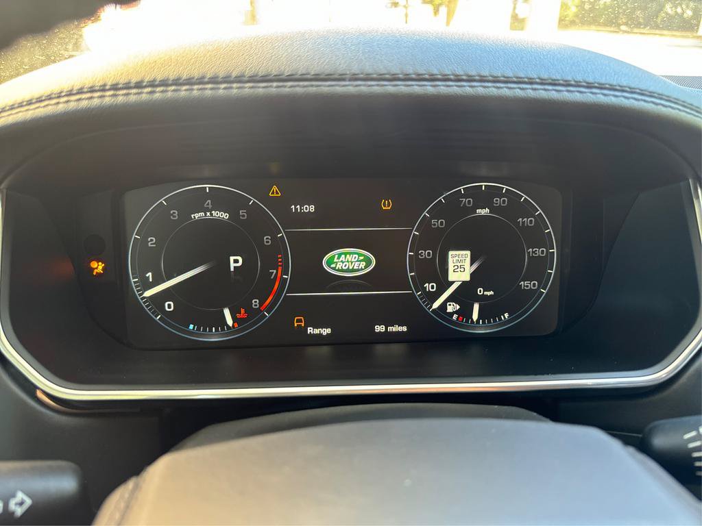 Used 2016 Land Rover Range Rover HSE AWD/4WD image 16