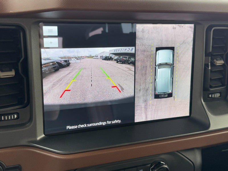 Used 2024 Ford Bronco Outer Banks image 18