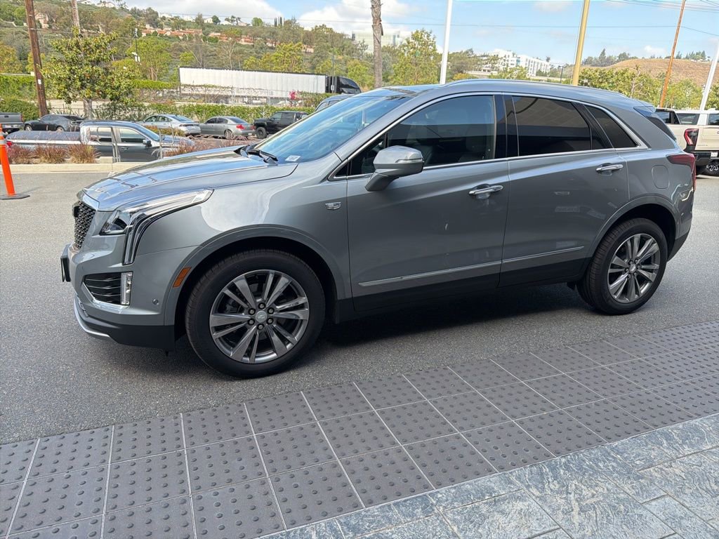 Used 2026 Cadillac XT5 Premium Luxury w/ Driver Assist Package AWD/4WD image 4