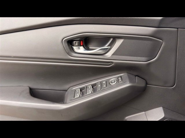 Certified 2024 Honda Accord EX image 32