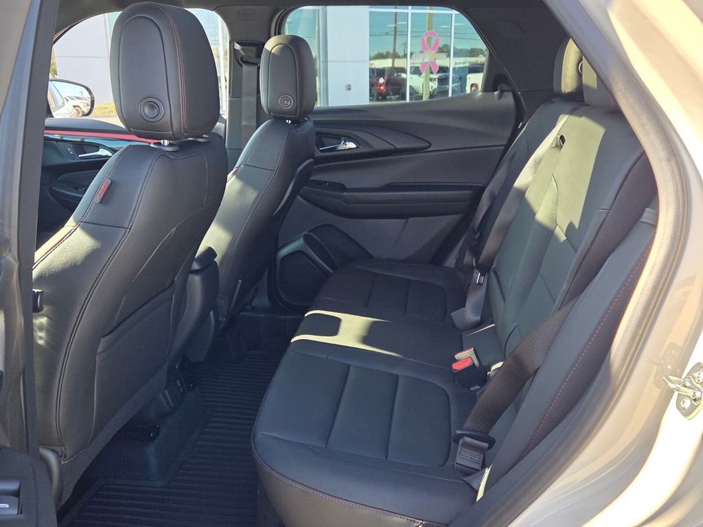 New 2026 Chevrolet TrailBlazer RS w/ Convenience Package FWD image 4