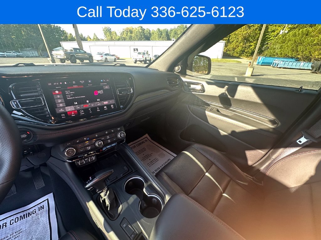 Used 2023 Dodge Durango R/T AWD/4WD image 17