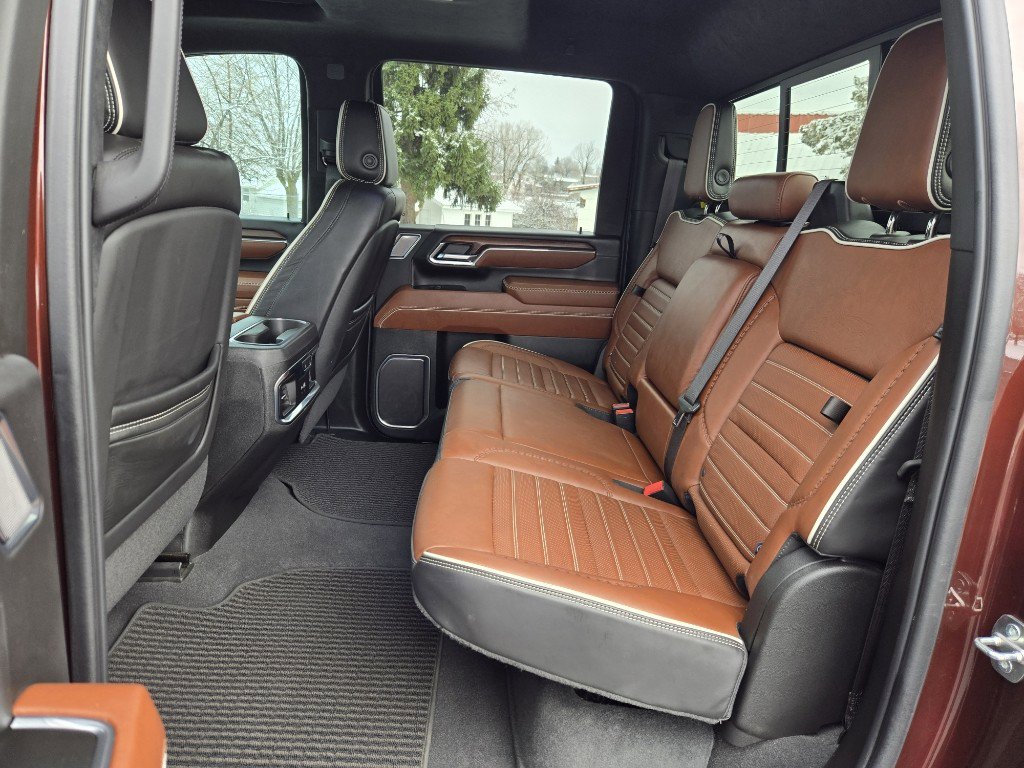 Used 2024 GMC Sierra 2500 Denali Ultimate image 29